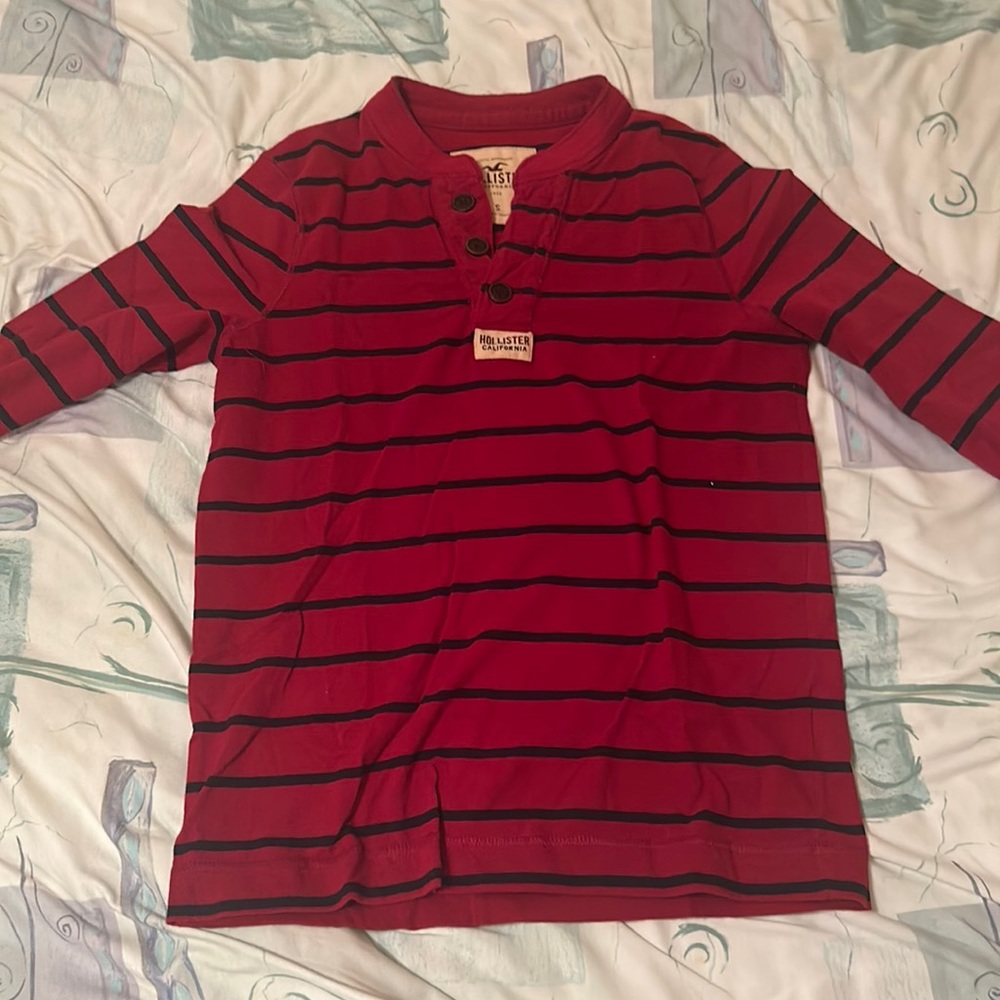 Hollister red and blue long sleeve. Size small